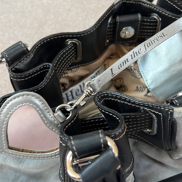 Juicy couture purse 2010 - Picture 8 of 16